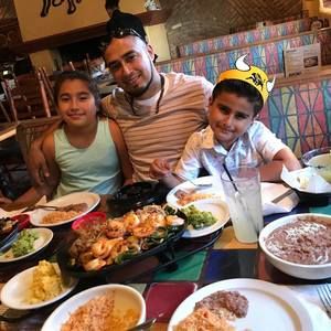 Meet your Posher, Leo